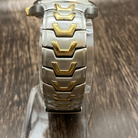 Guess Waterpro Men’s Watch Vintage New Battery - Picture 3 of 7